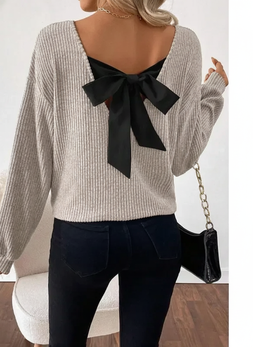 TAYLOR™ - Women's Casual Loose Fit T-Shirt Back Bow Design