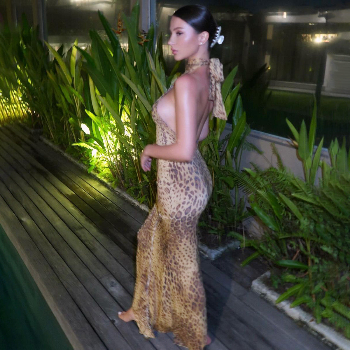 SABINA™ - Graceful Leopard Backless Sleeveless Maxi Dress